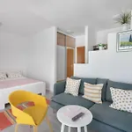 Apartment Miandmi