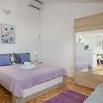 Miandmi * Makarska
