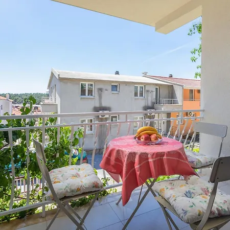 Miandmi Appartement Makarska