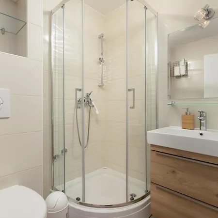 Miandmi Appartement Makarska