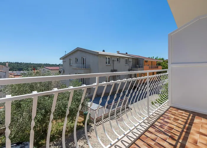 Miandmi Apartment Makarska